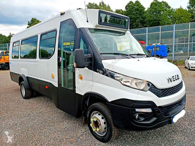 باص Iveco Line 60C17 24 Seats LIFT LIFT
