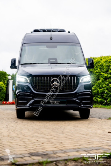Autobus minibus Mercedes neuf