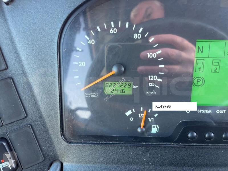 باص Mercedes