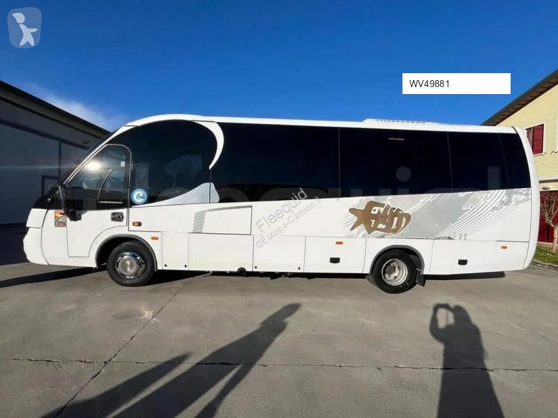 باص Iveco