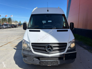 Minibus Mercedes