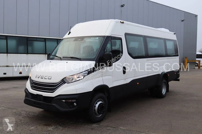 Véhicule utilitaire Iveco / 7.6m / Automatic /...
