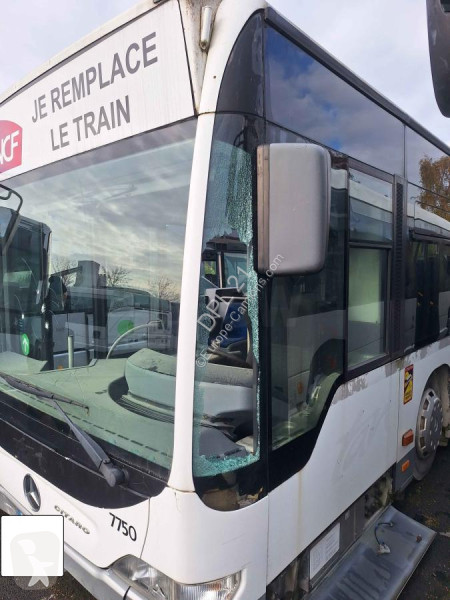 باص Mercedes O530