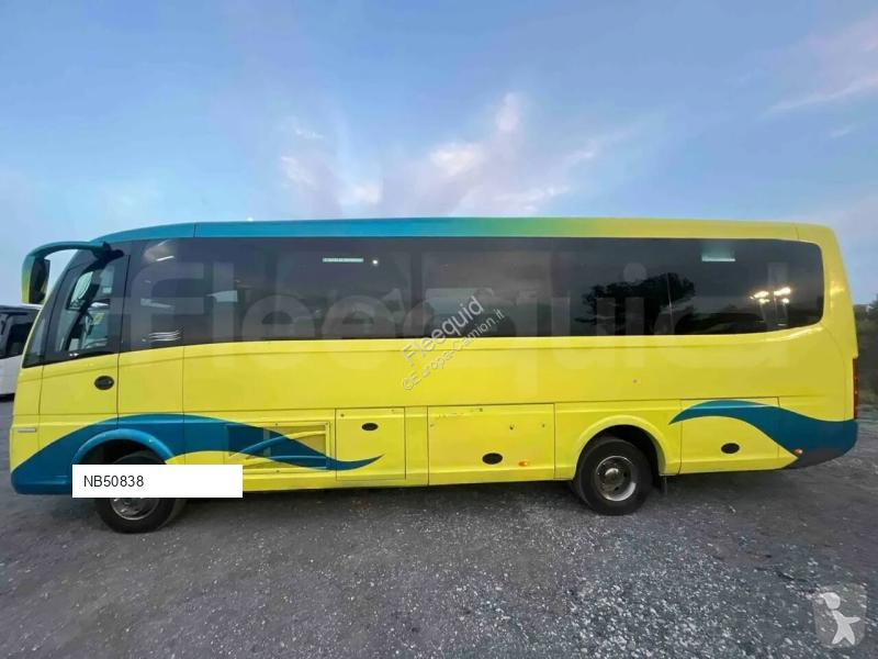 باص Iveco Ferqui