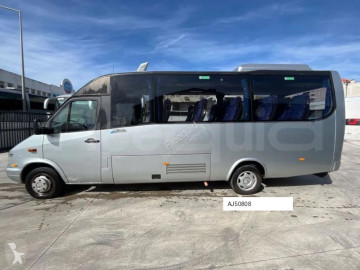Autobús minibús Mercedes