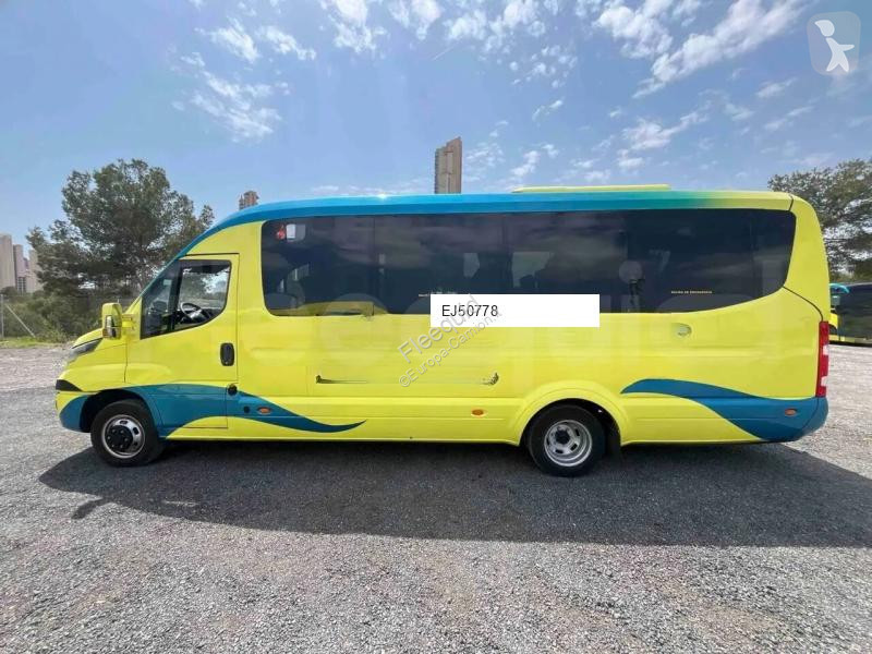 باص Iveco Ferqui