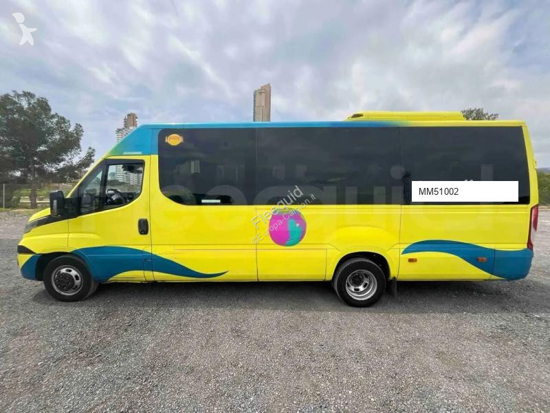 باص Iveco Ferqui
