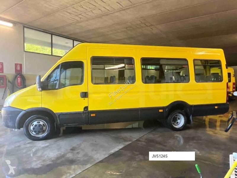 باص Iveco