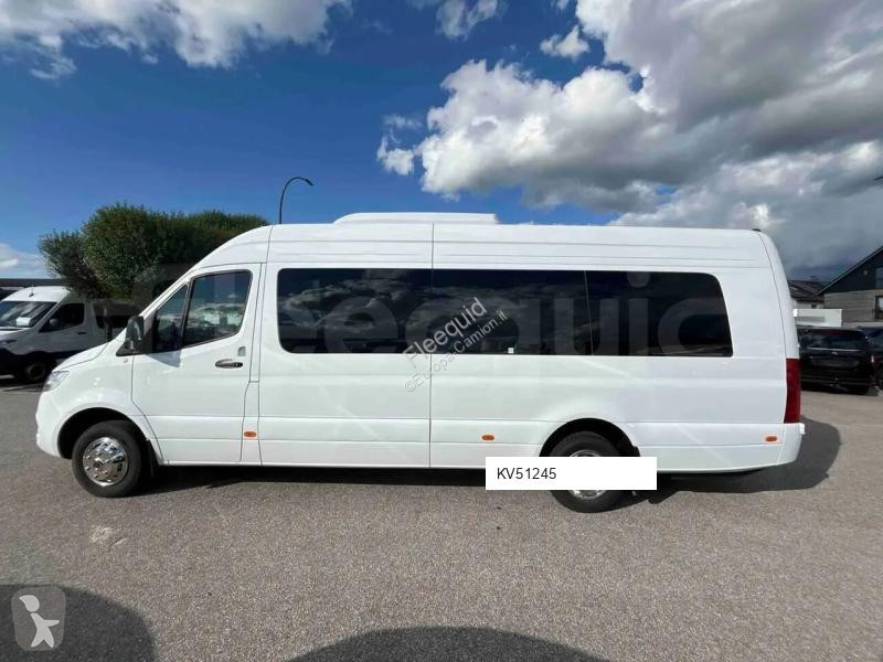 Autobús Mercedes