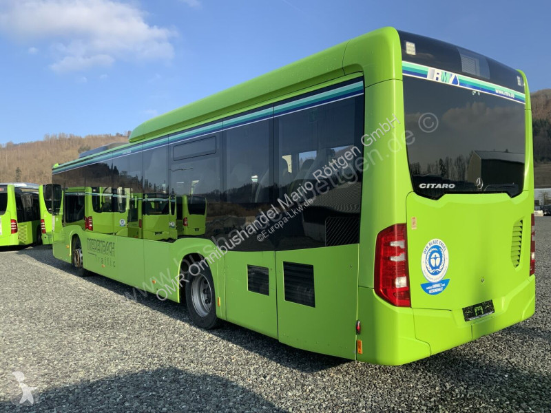 Autobussen Mercedes O 530 LE