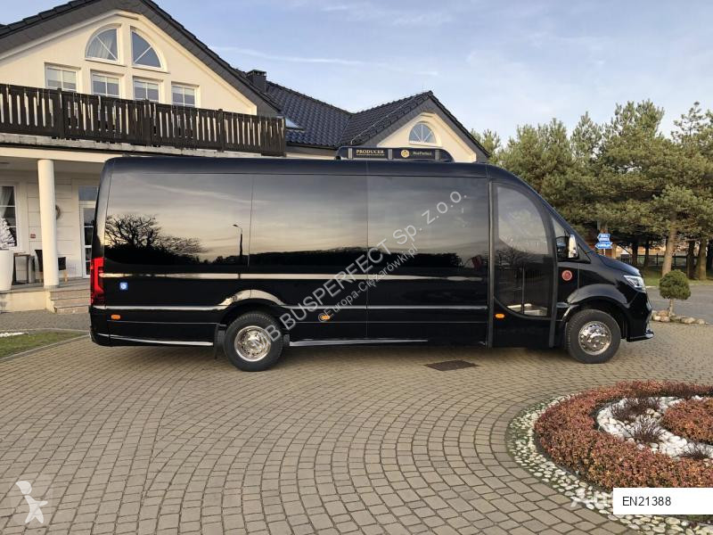 Véhicule utilitaire Mercedes 519 CDI – MB...