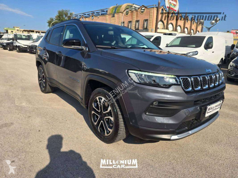 باص  JEEP COMPASS 4XE 2021 LIMITED KM 47000