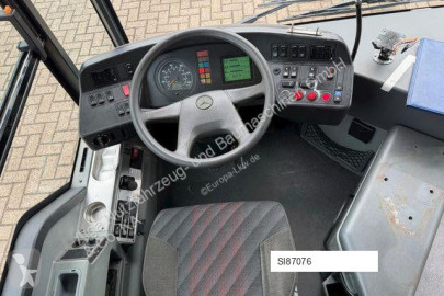 باص Mercedes