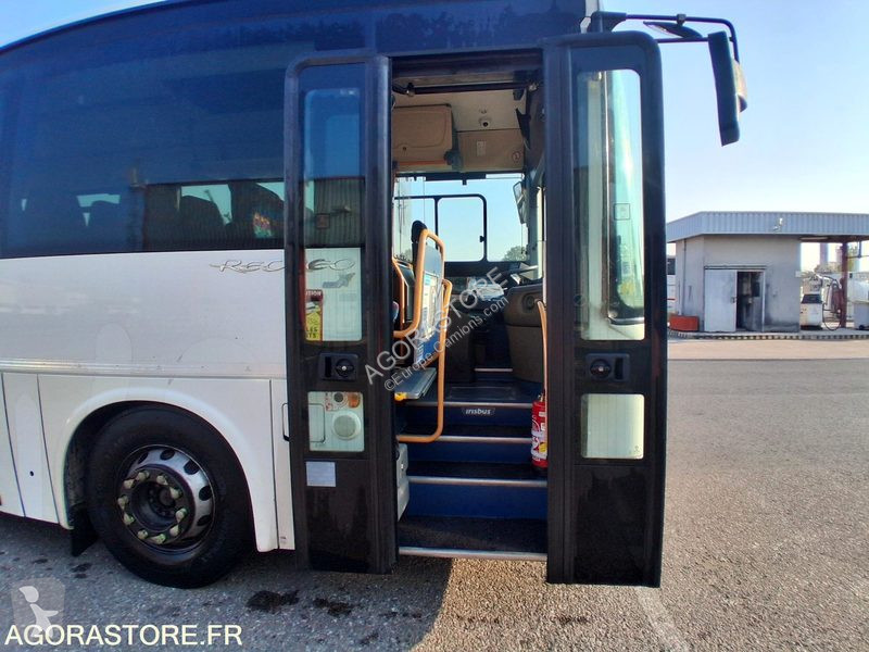 باص Irisbus RECREO