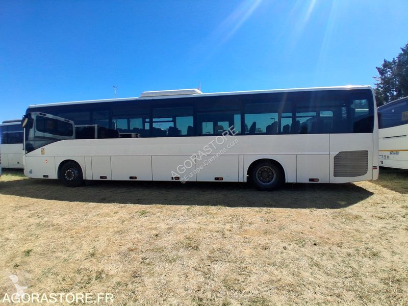 باص Irisbus RECREO