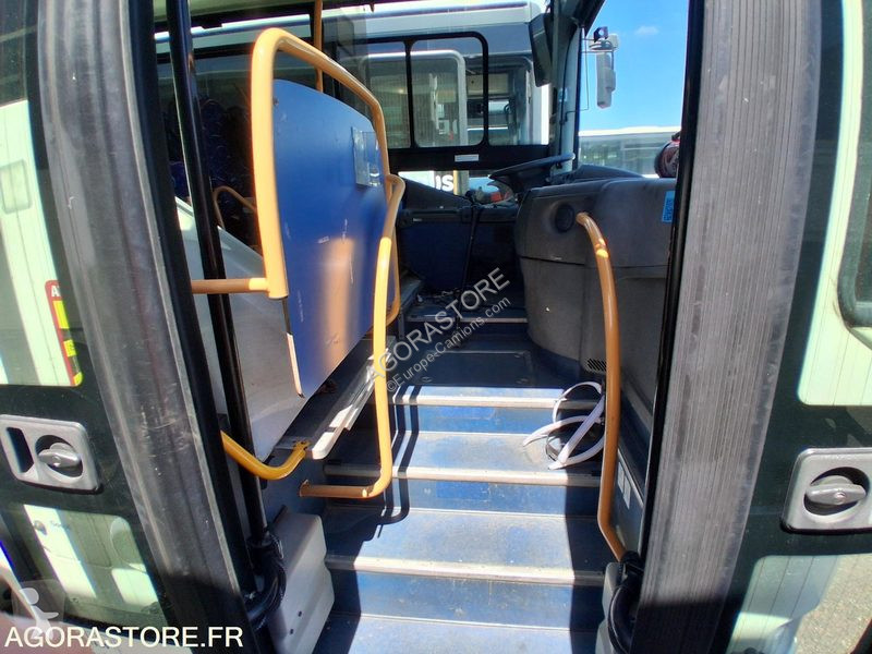 باص Irisbus RECREO