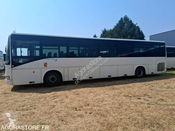 Autobuz