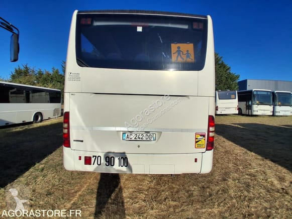 Autobuz