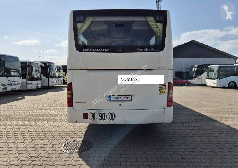 باص Mercedes INTOURO