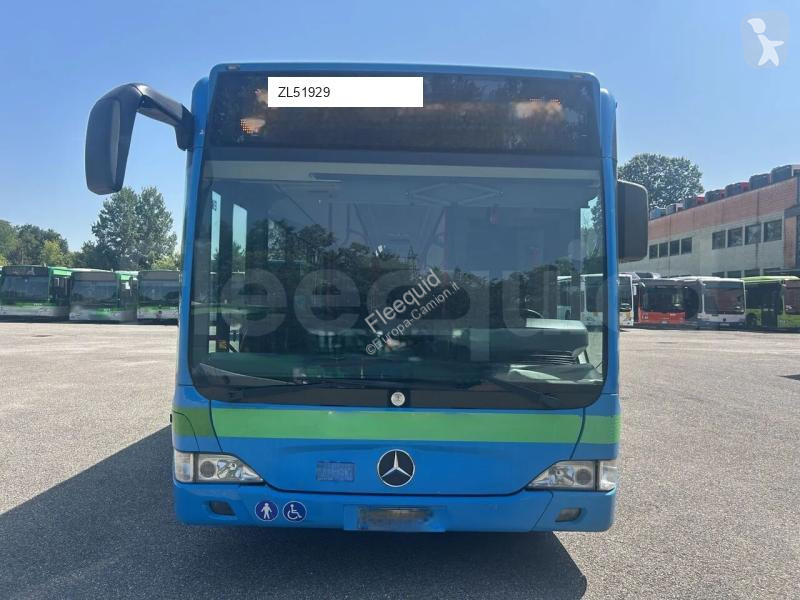 Autobús Mercedes
