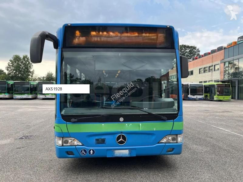 Autobús Mercedes