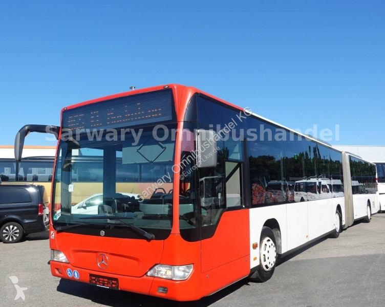 Градски автобус Mercedes O 530...