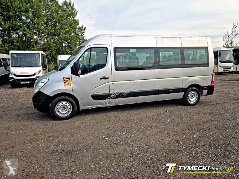 Комерційні автомобілі Renault