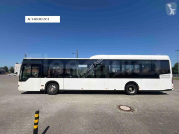 Autobús interurbano Mercedes