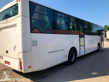 Vonalon közlekedő autóbusz