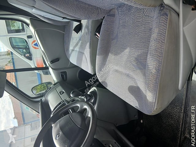 Коммерческий автомобиль