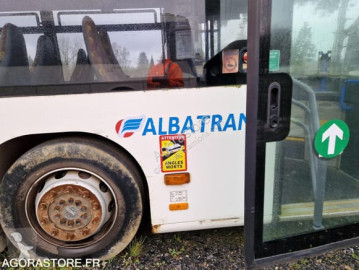 Vonalon közlekedő autóbusz