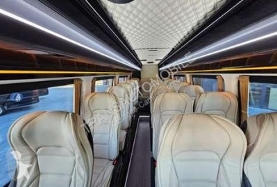 Minibus Mercedes neuf