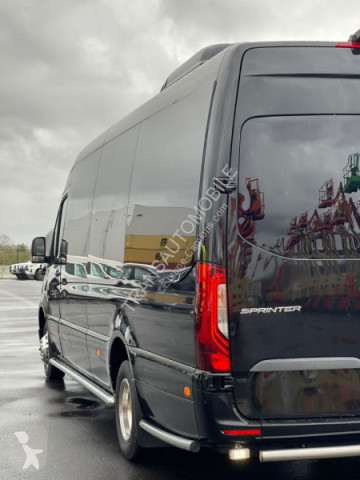 Minibus Mercedes neuf