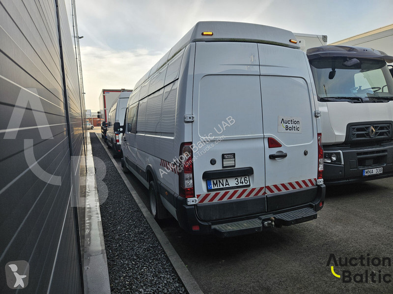 Buss Renault Multicab