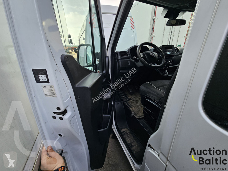 Buss Renault Multicab