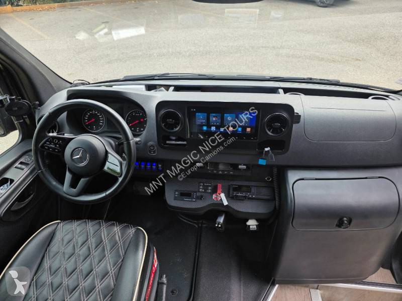 Véhicule utilitaire Mercedes Sprinter