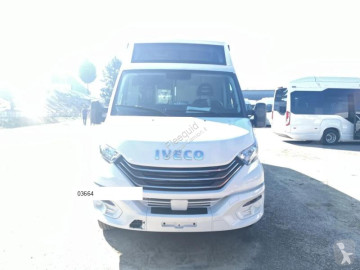 Iveco minibus