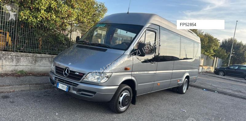 Mercedes 416 bus