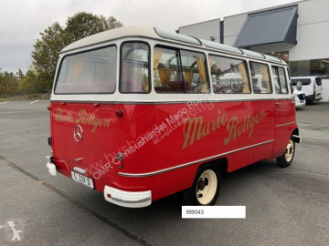 Autobussen interlokaal / stedelijk Mercedes