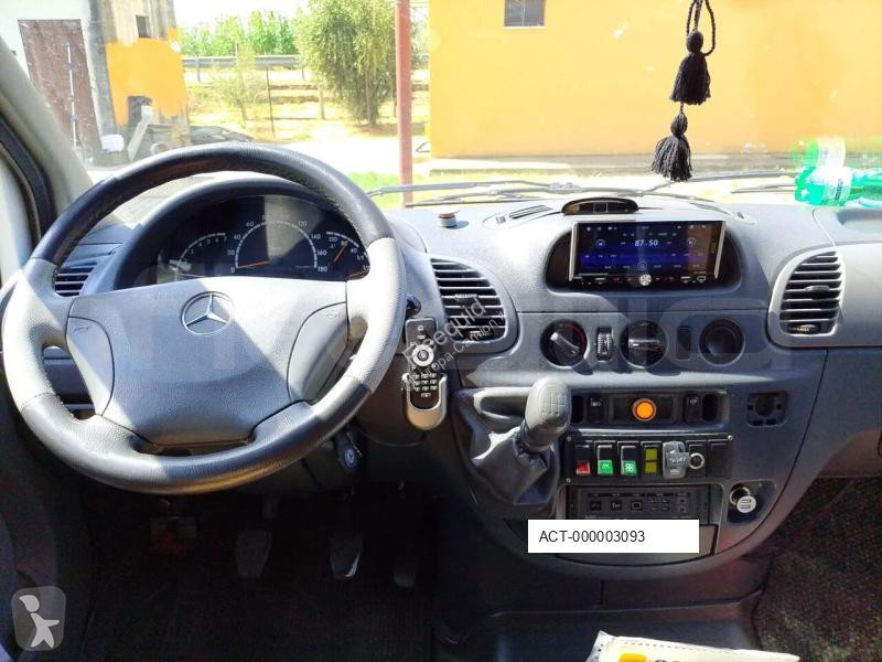 باص Mercedes