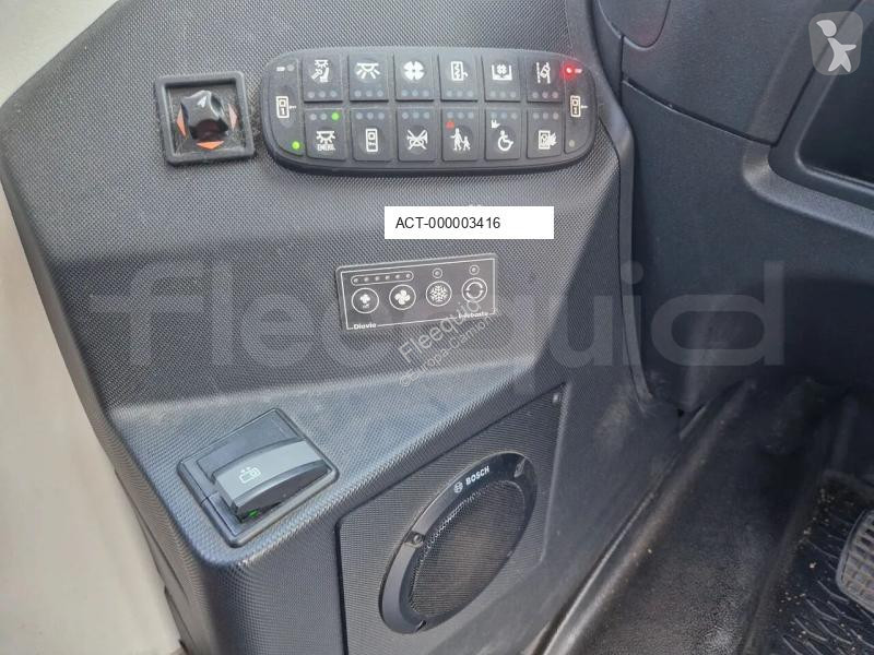 Autobussen Iveco Indcar