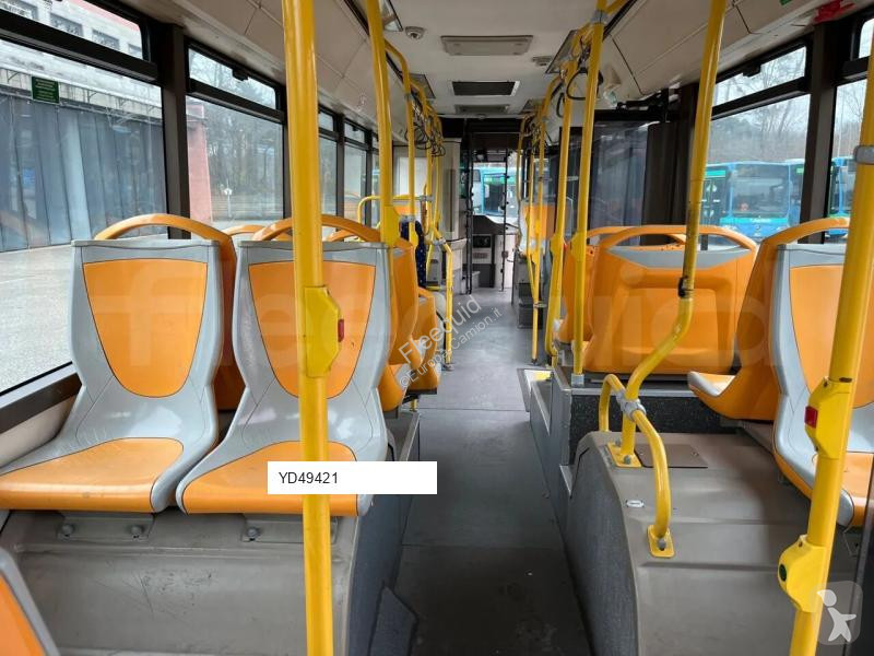 باص Irisbus