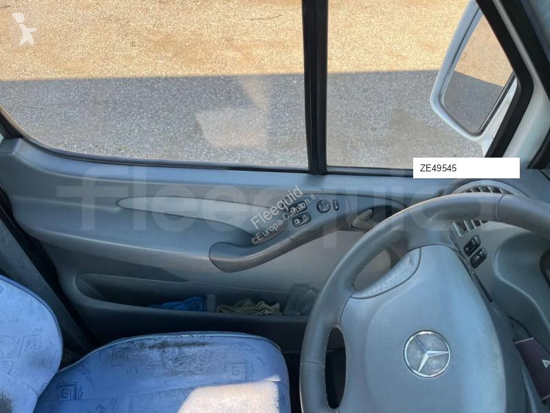 Véhicule utilitaire Mercedes