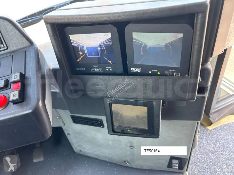 باص Mercedes G