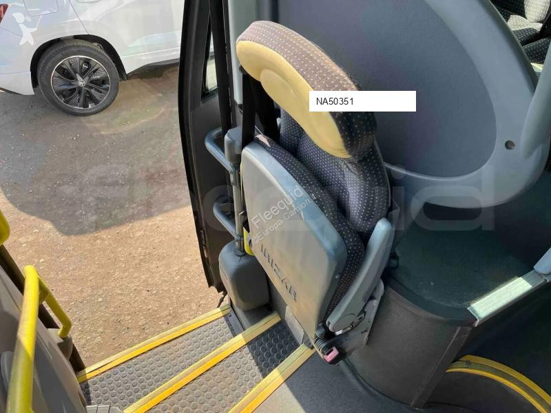 باص Irizar i4