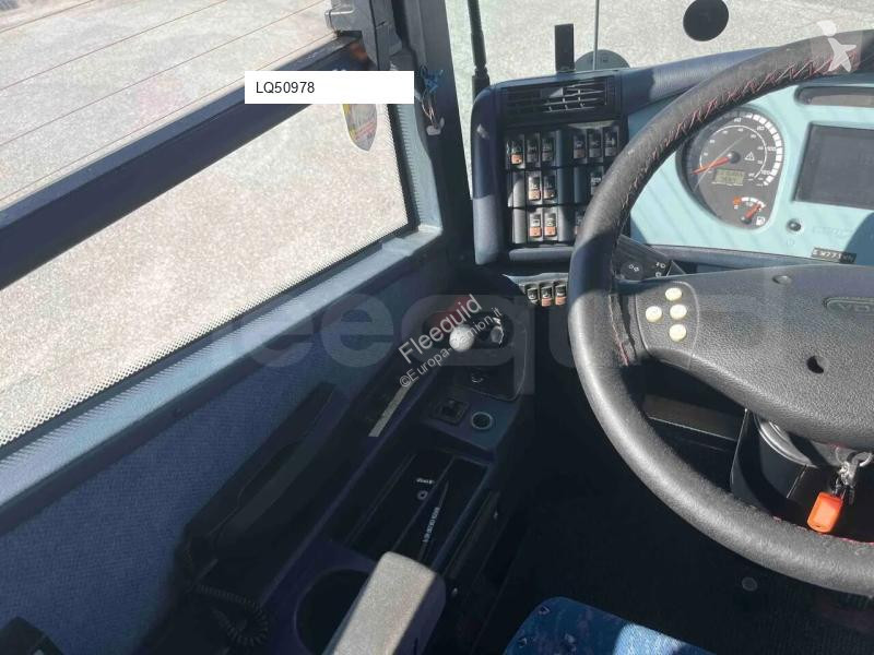 باص Neoplan Cityliner