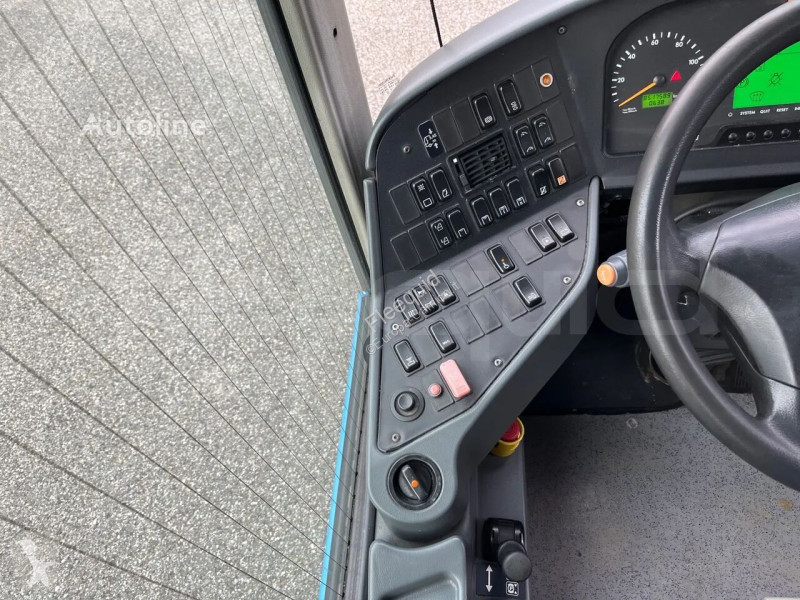 باص Mercedes