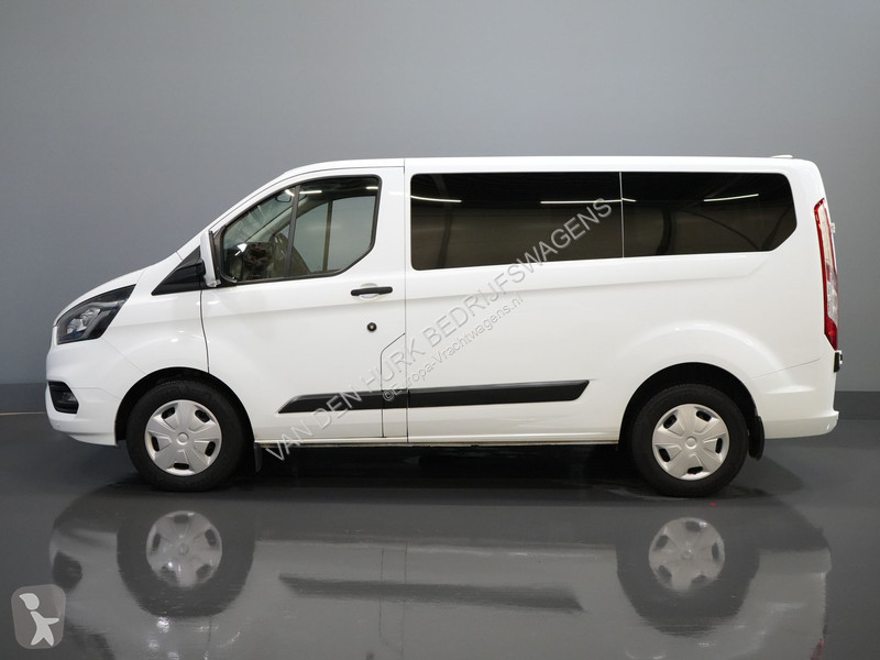 Užitkové vozidlo Ford Tourneo 2.0 TDCI €...
