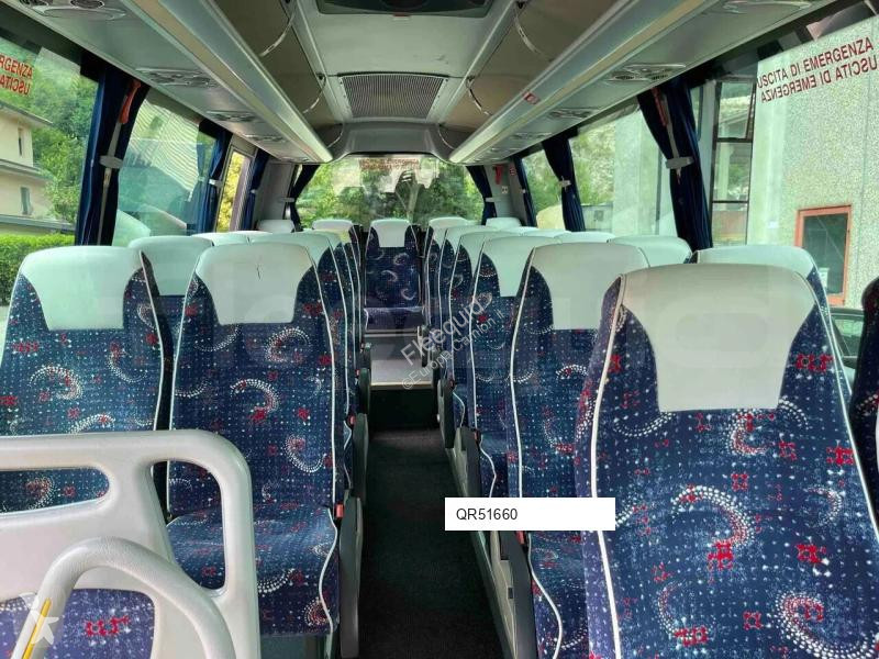 باص Iveco Unvi Compa