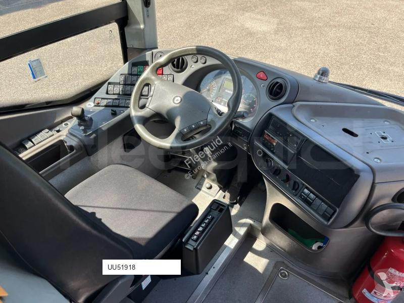 باص Iveco